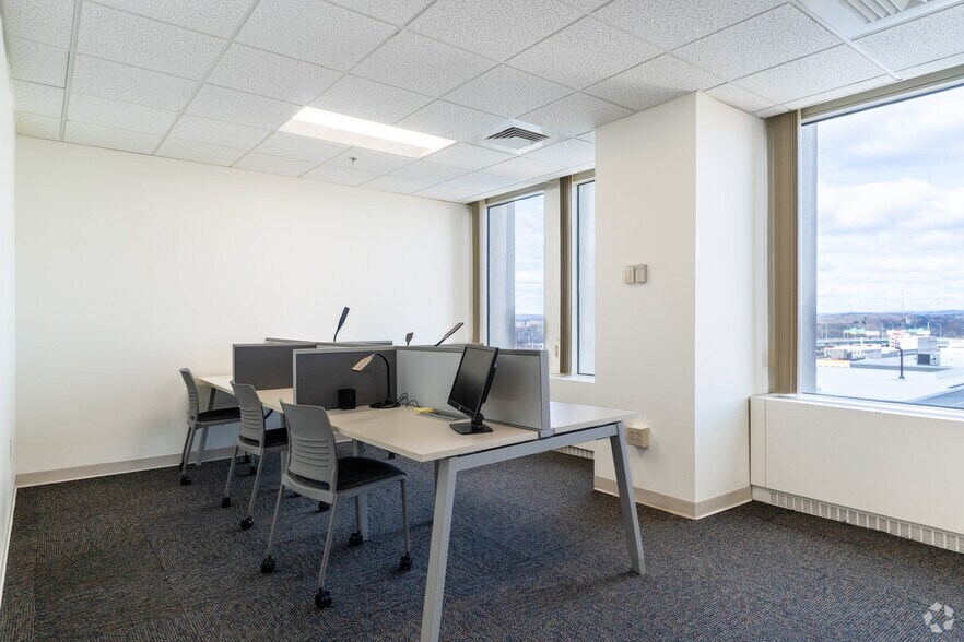 More Photos Of 1500 Main St, Springfield Coworking Space