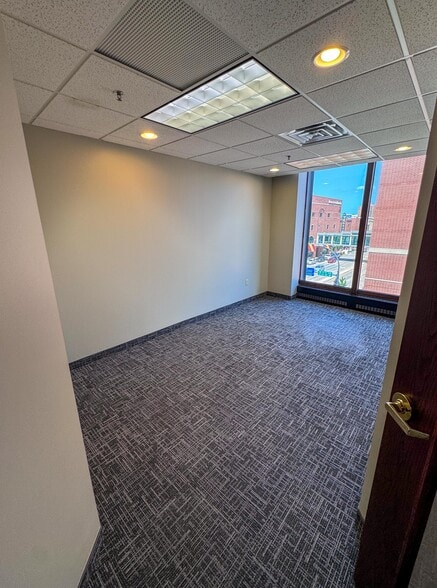 More Photos Of 206 S Broadway, Rochester Office For Lease