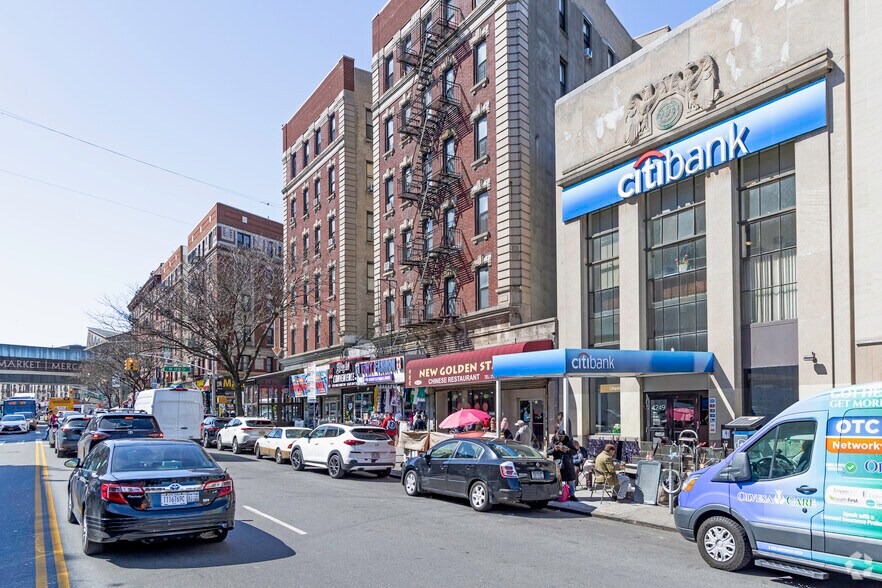 More Photos Of 4259 Broadway, New York Fast Food For Sale