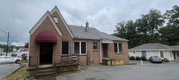 Primary Photo Of 3600 John F Kennedy Blvd, North Little Rock Office For Sale