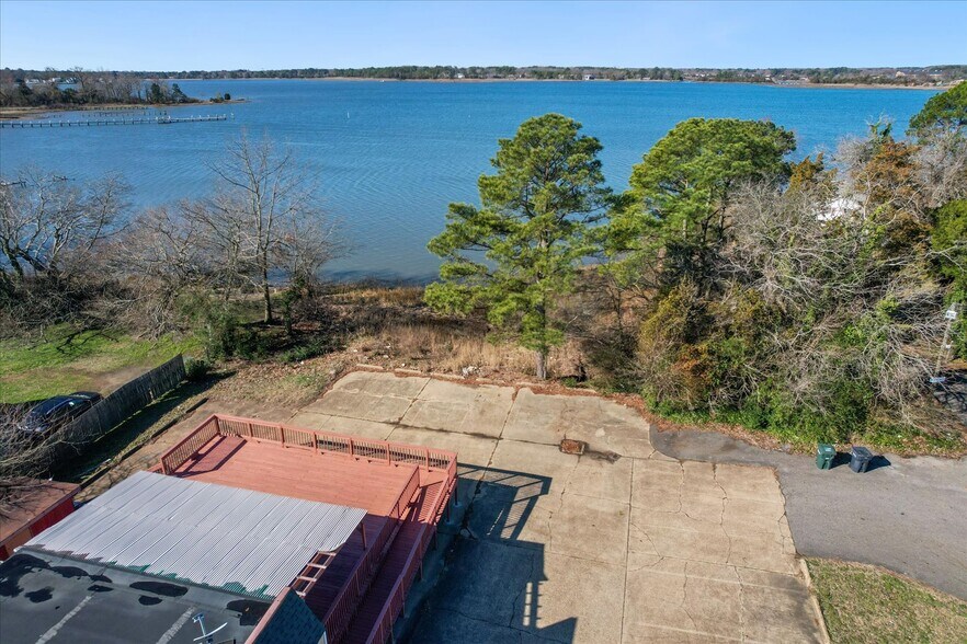 More Photos Of 1721 N King St, Hampton Daycare Center For Sale