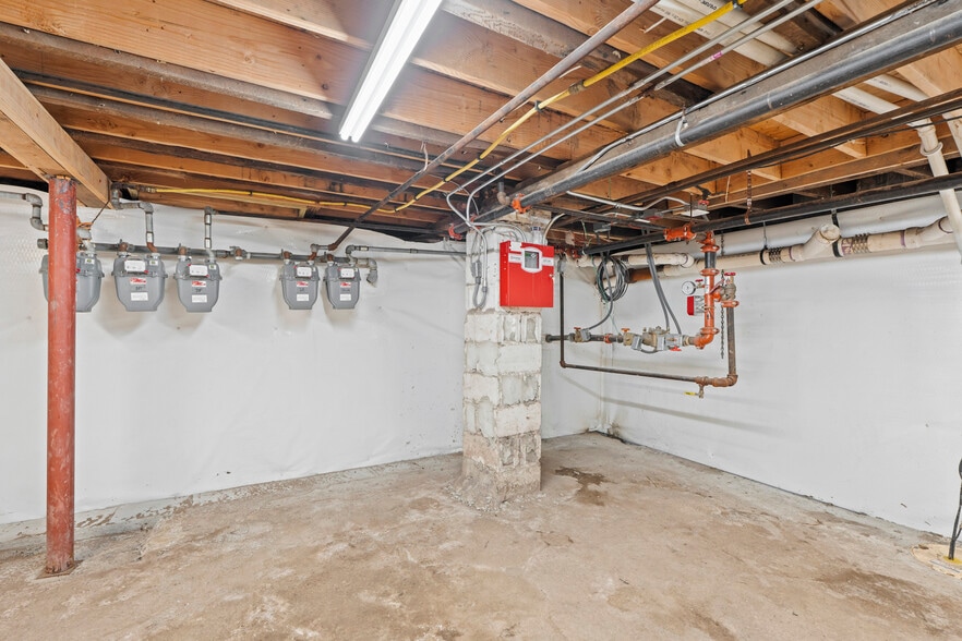 More Photos Of 383 Broad St, Bloomfield Storefront Retail Residential For Sale