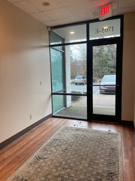 More Photos Of 1705 Orr Industrial Ct, Charlotte Industrial For Lease