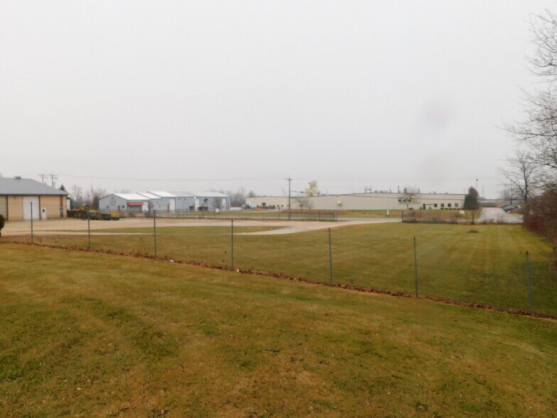 More Photos Of 3830 County Road H, Port Washington Manufacturing For Sale