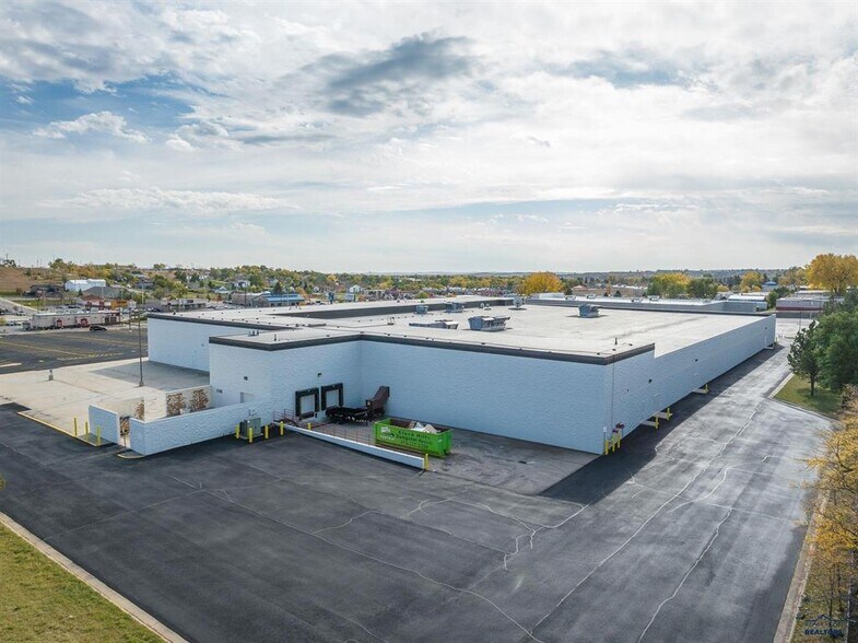 More Photos Of 1845 Haines Ave, Rapid City Freestanding For Sale