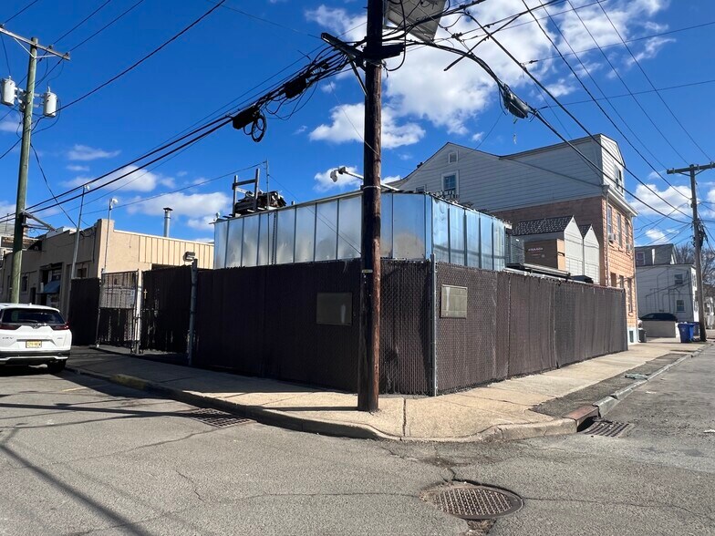 More Photos Of 298-300 Edmund Ave, Paterson Warehouse For Sale