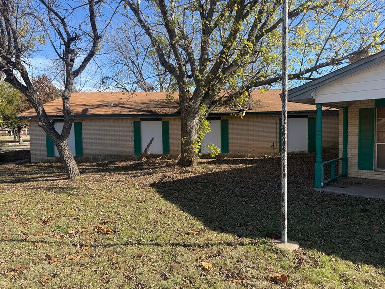 More Photos Of 600 E California Ave, Walters Congregate Senior Housing For Sale