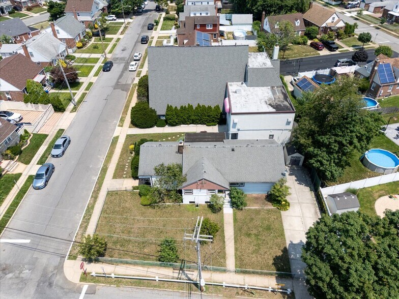 More Photos Of 215 N Hillside Ave, Valley Stream Specialty For Sale