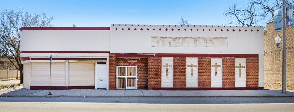 More Photos Of 1505 W 63rd St, Chicago General Retail For Lease
