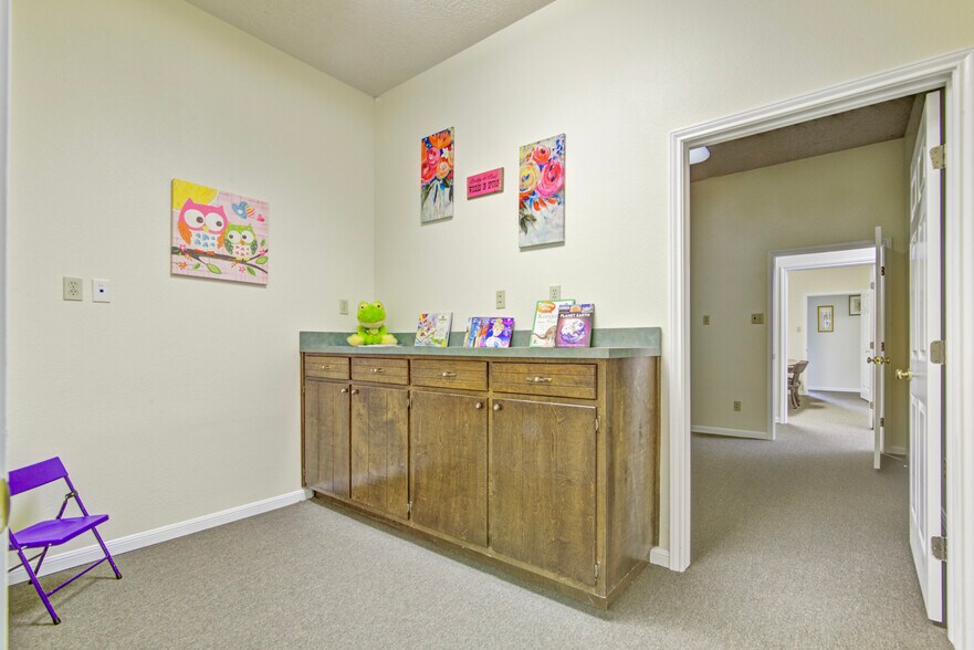 More Photos Of , Dayton Unknown For Sale