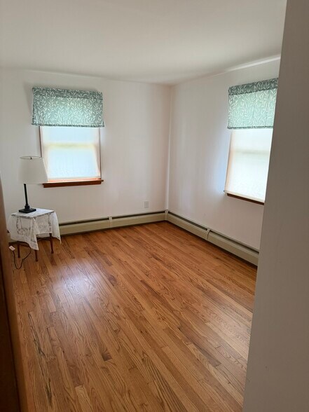 More Photos Of 430 Isaac Budd Rd, Southampton Land For Sale