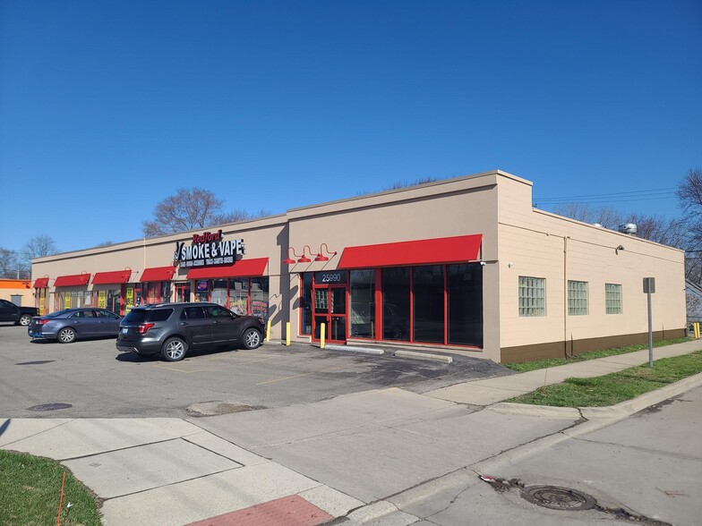 Primary Photo Of 25990-26010 Plymouth Rd, Redford Freestanding For Lease