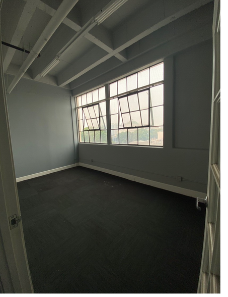 More Photos Of 600 Playhouse Aly, Pasadena Loft Creative Space For Lease
