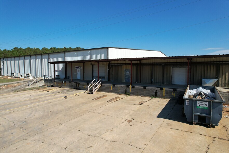 More Photos Of 25389 Blakely Rd, Arlington Warehouse For Sale