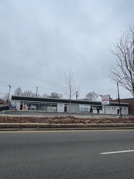 Primary Photo Of 10622-10634 S Halsted St, Chicago Unknown For Lease