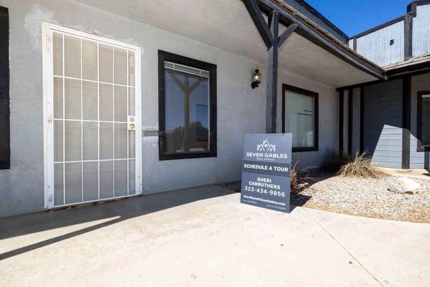 More Photos Of 18026 Jonathan St, Adelanto Medical For Lease