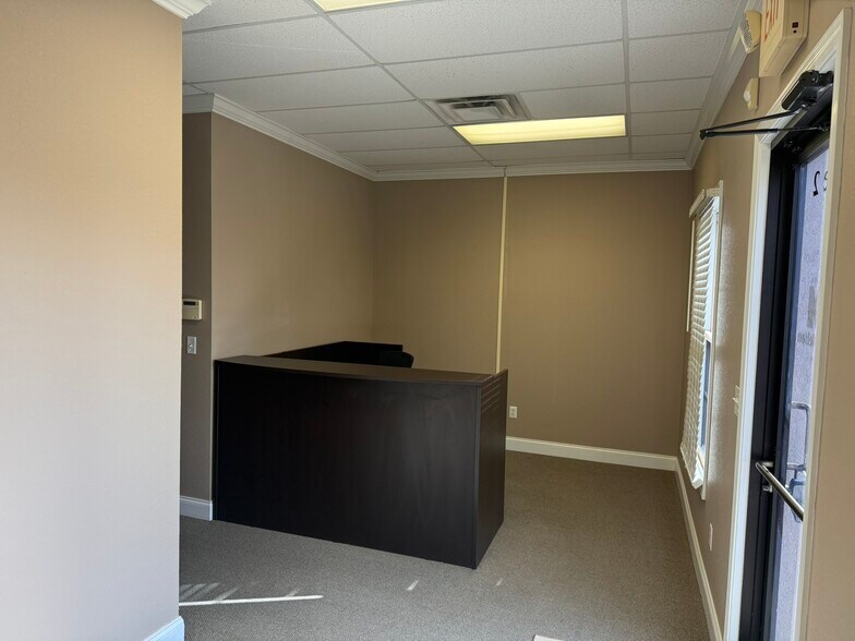 More Photos Of 127 Bob Fitz Rd, Gray Medical For Lease