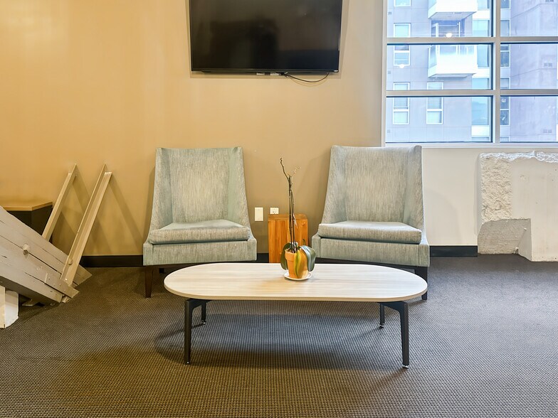 More Photos Of 201 N Brand Blvd, Glendale Coworking Space