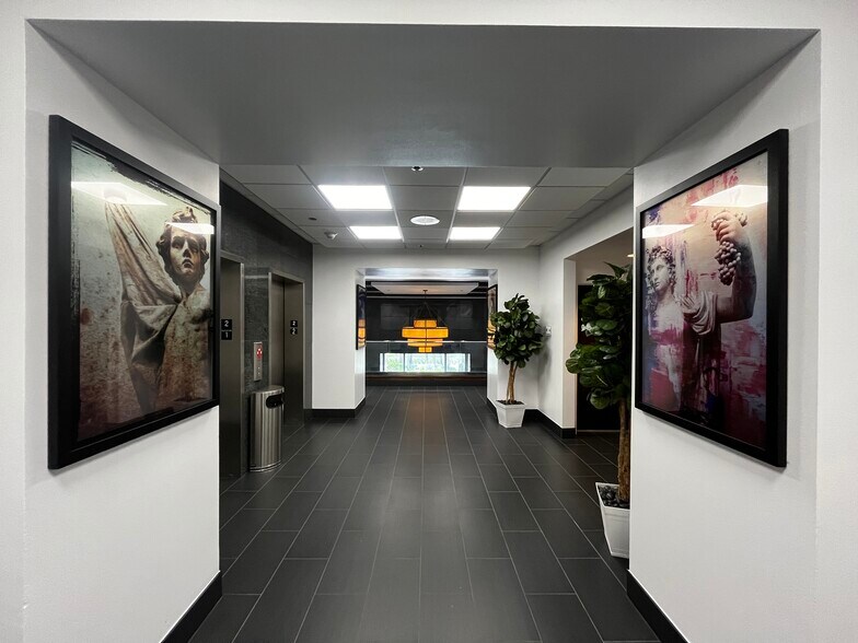 More Photos Of 1818 S Australian Ave, West Palm Beach Office For Lease