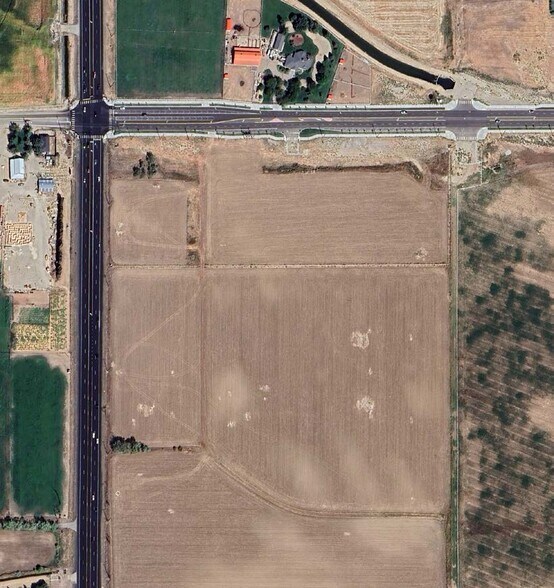 More Photos Of NWC Meridian and Lake Hazel Rd, Meridian Land For Lease