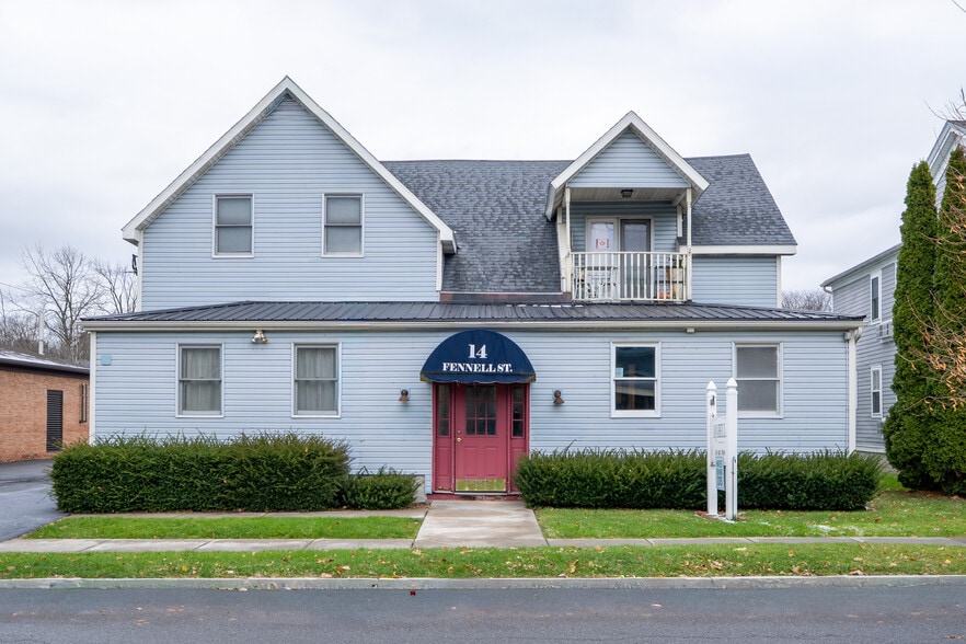 More Photos Of 14 Fennell St, Skaneateles Storefront Retail Residential For Lease