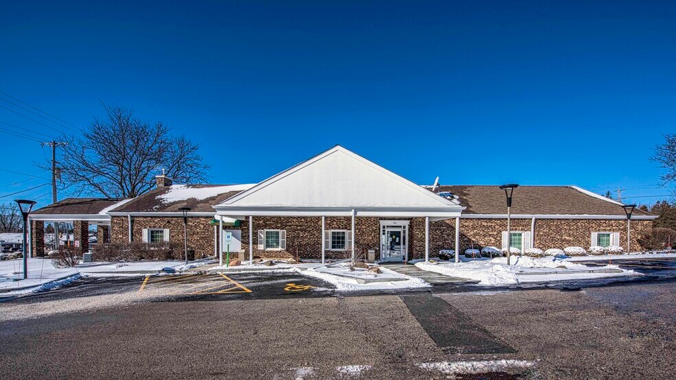 100 E Sunset Dr  