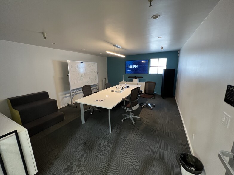 More Photos Of 2332 4th St, Berkeley Warehouse For Lease