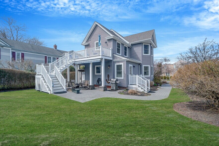 More Photos Of , Greenport Multifamily For Sale