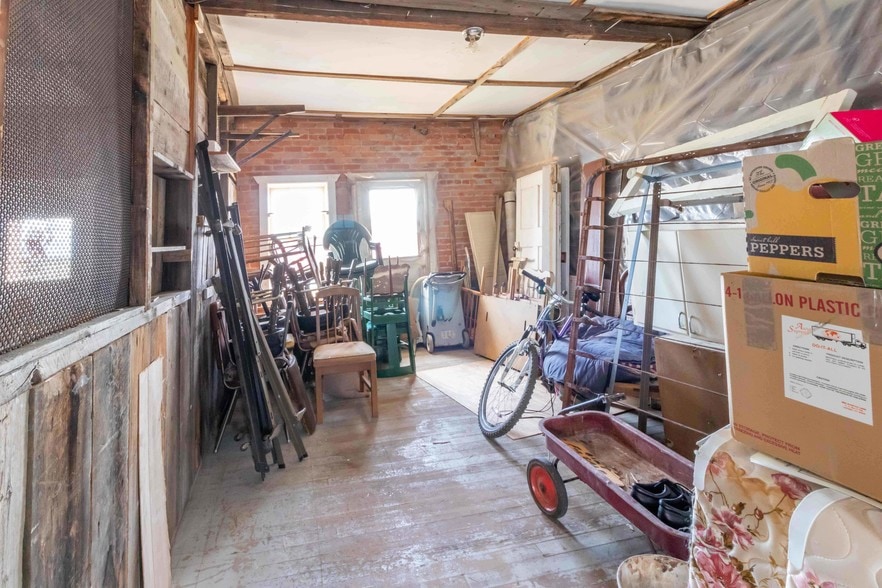 More Photos Of 400 W Victor Ave, Victor Hotel For Sale