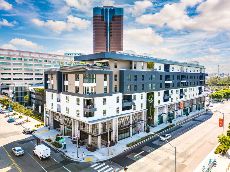 Primary Photo Of 500 W Broadway, Long Beach Apartments For Lease