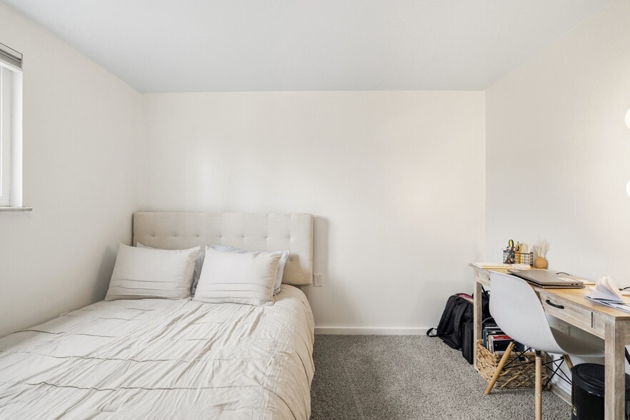 More Photos Of 3801 Hilpert St, Pittsburgh Apartments For Sale