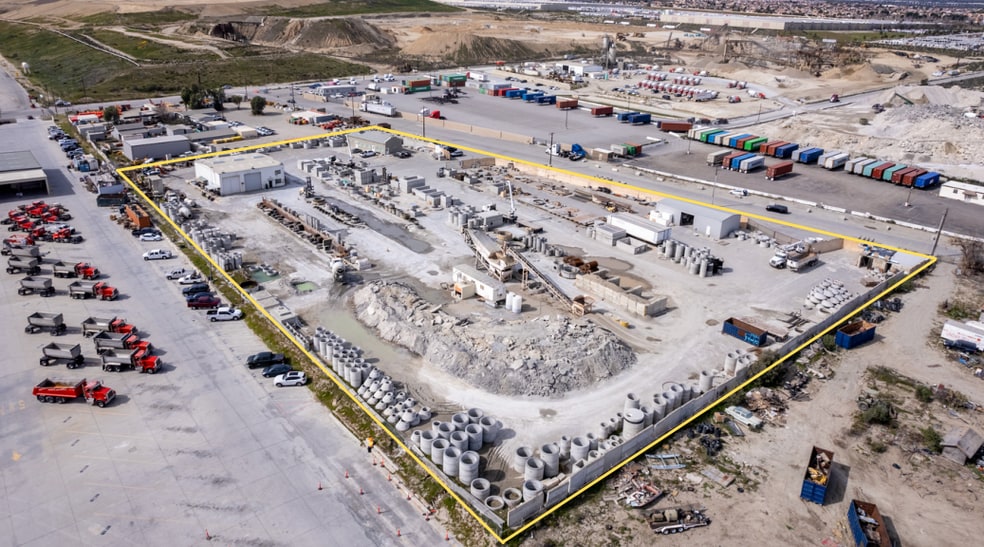 Primary Photo Of 2239 Stonehurst Dr, Rialto Land For Sale