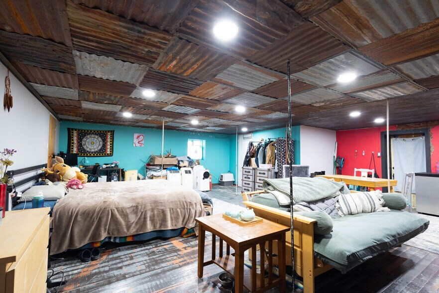 More Photos Of 306 S Main, Union Storefront Retail Residential For Sale