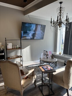 More Photos Of 5121 Main St, Downers Grove Storefront Retail Office For Lease