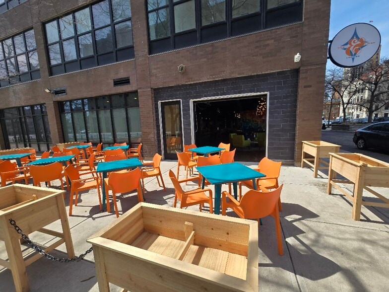 More Photos Of 300 E Washington St, Syracuse Apartments For Lease