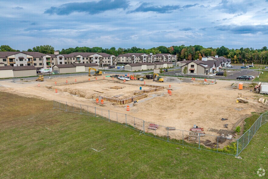 More Photos Of 4591 State Route 31, Clay Storefront Retail Office For Lease