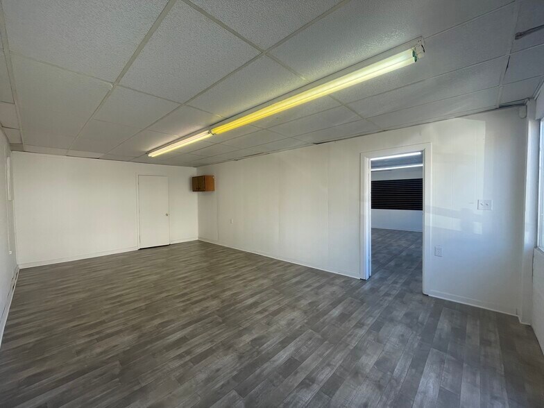 More Photos Of 1538-1542 Main St, Ramseur Storefront Retail Office For Lease