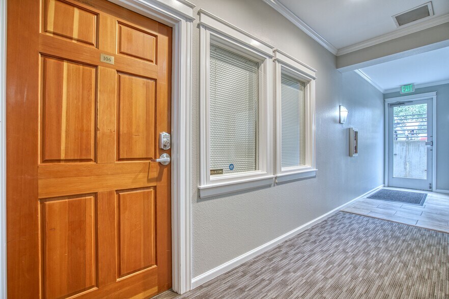 More Photos Of 245 Century Cir, Louisville Office For Sale