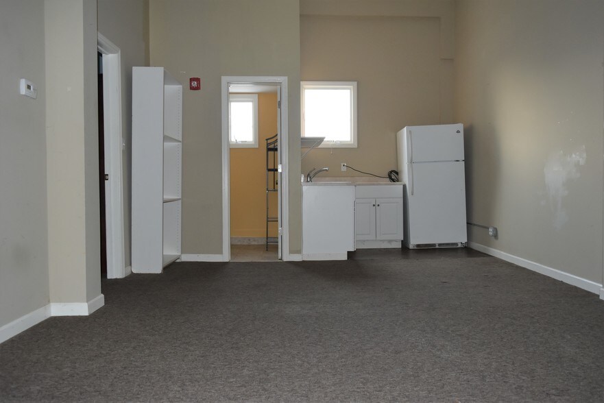 More Photos Of 13 E Catherine St, Nyack Loft Creative Space For Lease