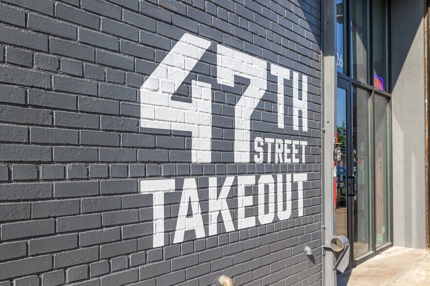 More Photos Of 2426 47th St, Astoria Warehouse For Lease