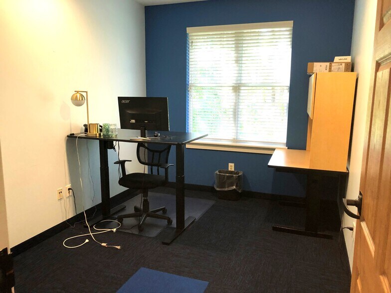 More Photos Of 400 Whitney Rd, Penfield Office For Sale