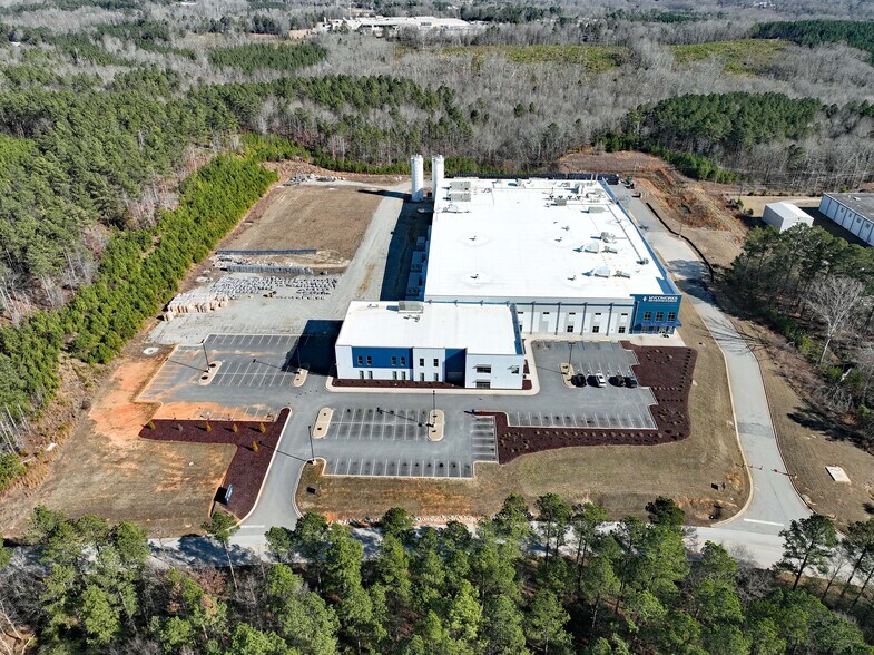 More Photos Of 260 Midway Dr, Union Manufacturing For Lease