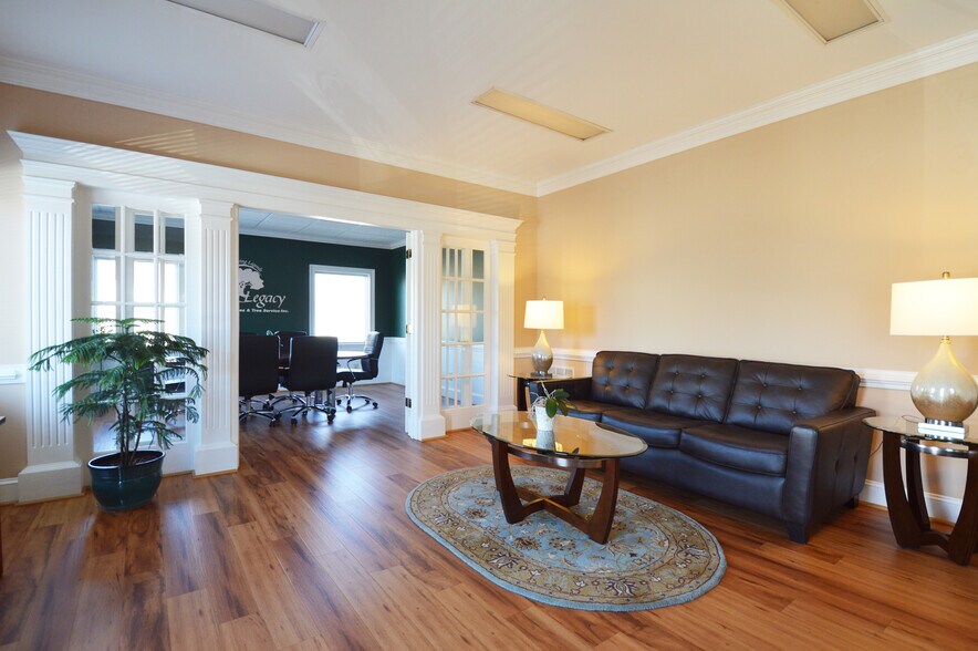 More Photos Of 4715 Bethania Station Rd, Winston-Salem Light Manufacturing For Sale