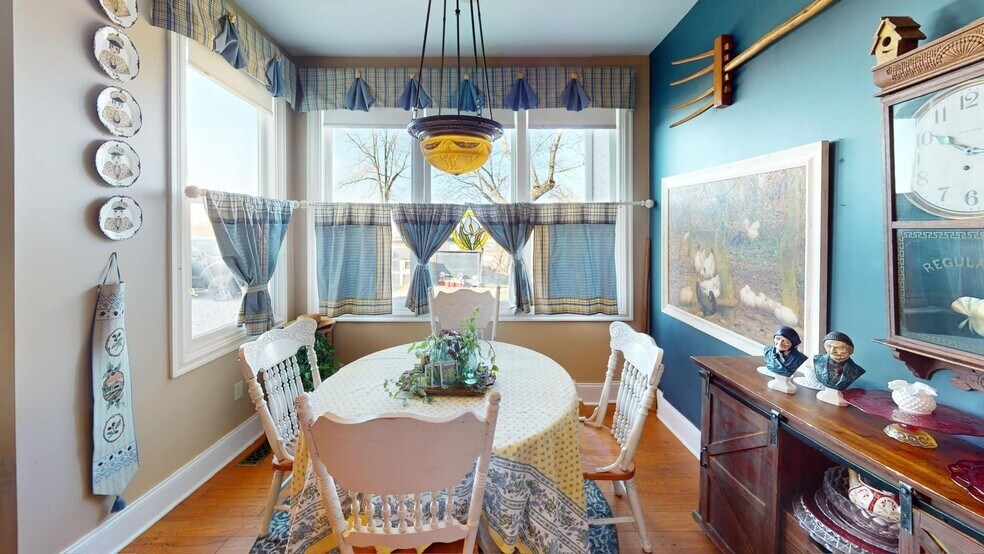 More Photos Of 195 State Route 151, Smithfield Hospitality For Sale