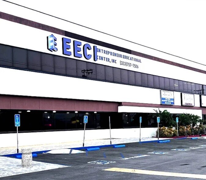 More Photos Of 555 W Redondo Beach Blvd, Gardena Office For Sale