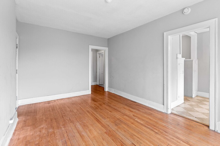 More Photos Of 16940 Log Cabin St, Detroit Apartments For Sale