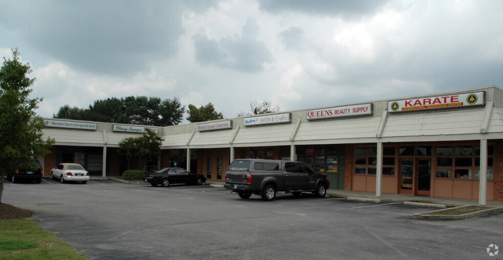 More Photos Of 3316 Ashley Phosphate Rd, North Charleston Freestanding For Lease