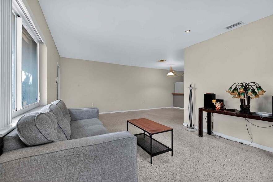 More Photos Of 8640 NE 2nd Ave, El Portal Office Residential For Sale