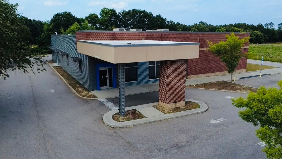 More Photos Of 102 Coyote Ln, Robersonville Medical For Lease
