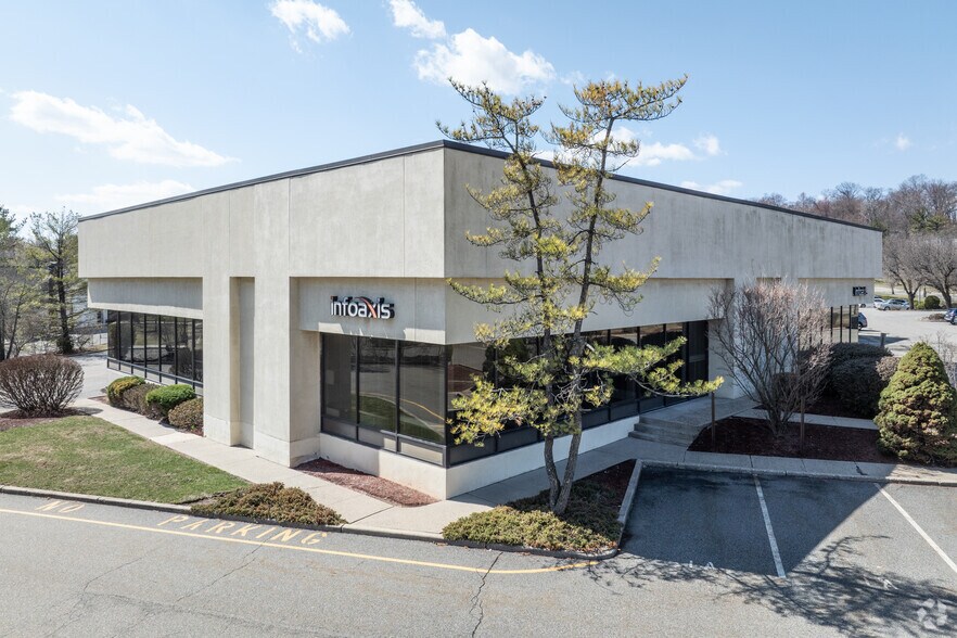 Primary Photo Of 300 Route 17, Mahwah Warehouse For Lease